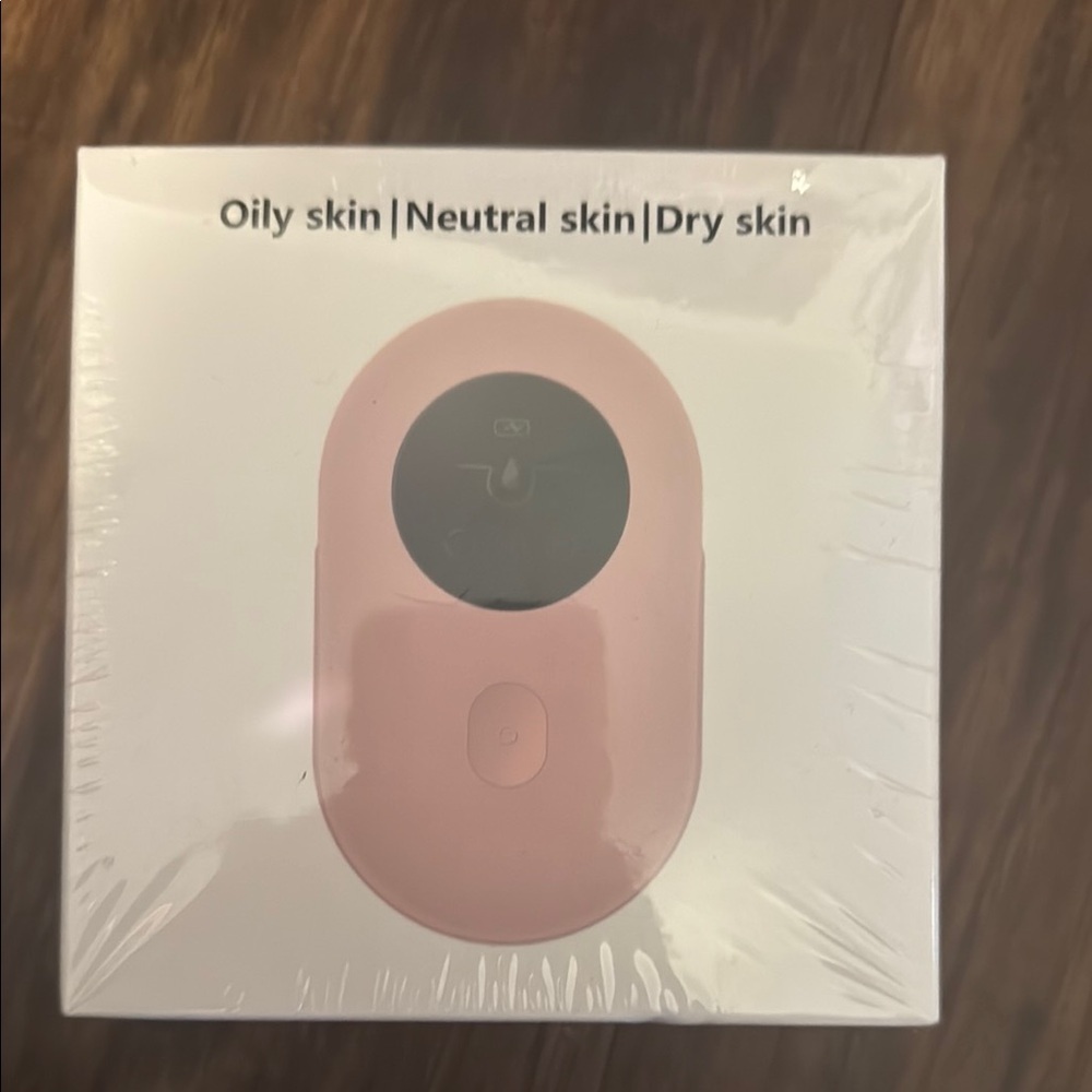 Pink Facial Cleansing Device